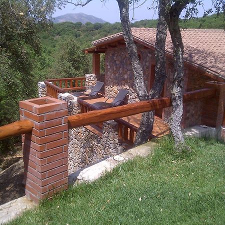 La Quercia Guest House อาร์บุส ภายนอก รูปภาพ