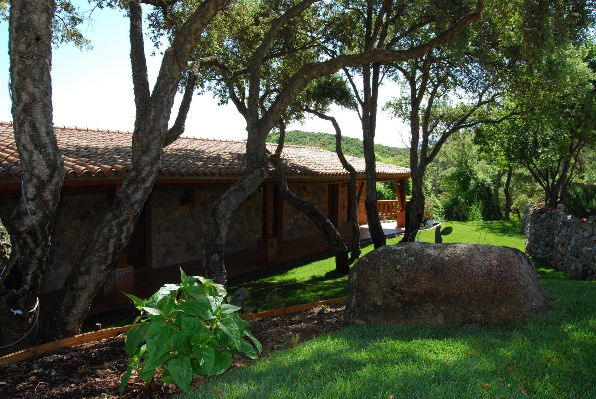 La Quercia Guest House อาร์บุส ภายนอก รูปภาพ