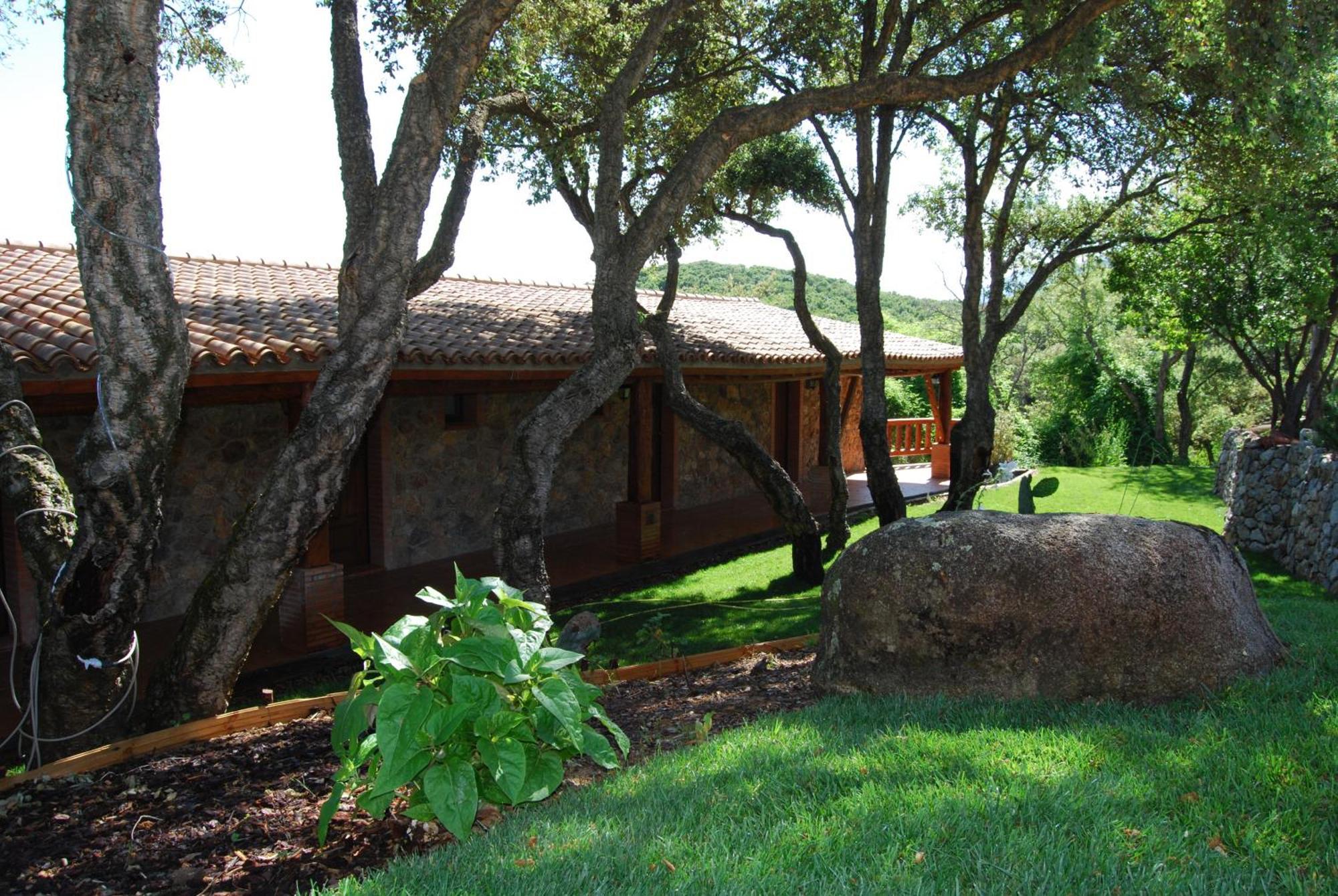 La Quercia Guest House อาร์บุส ภายนอก รูปภาพ