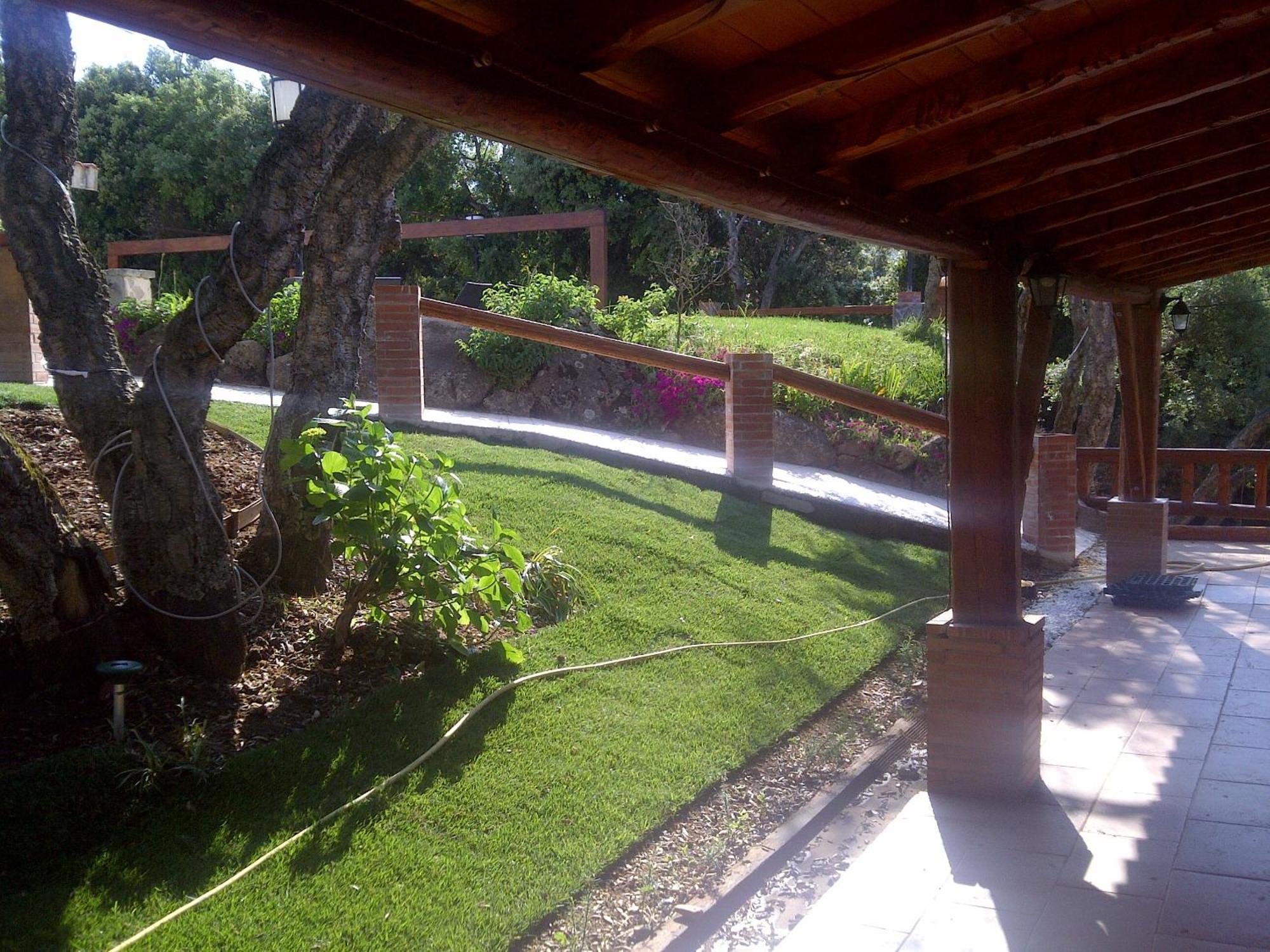 La Quercia Guest House อาร์บุส ภายนอก รูปภาพ