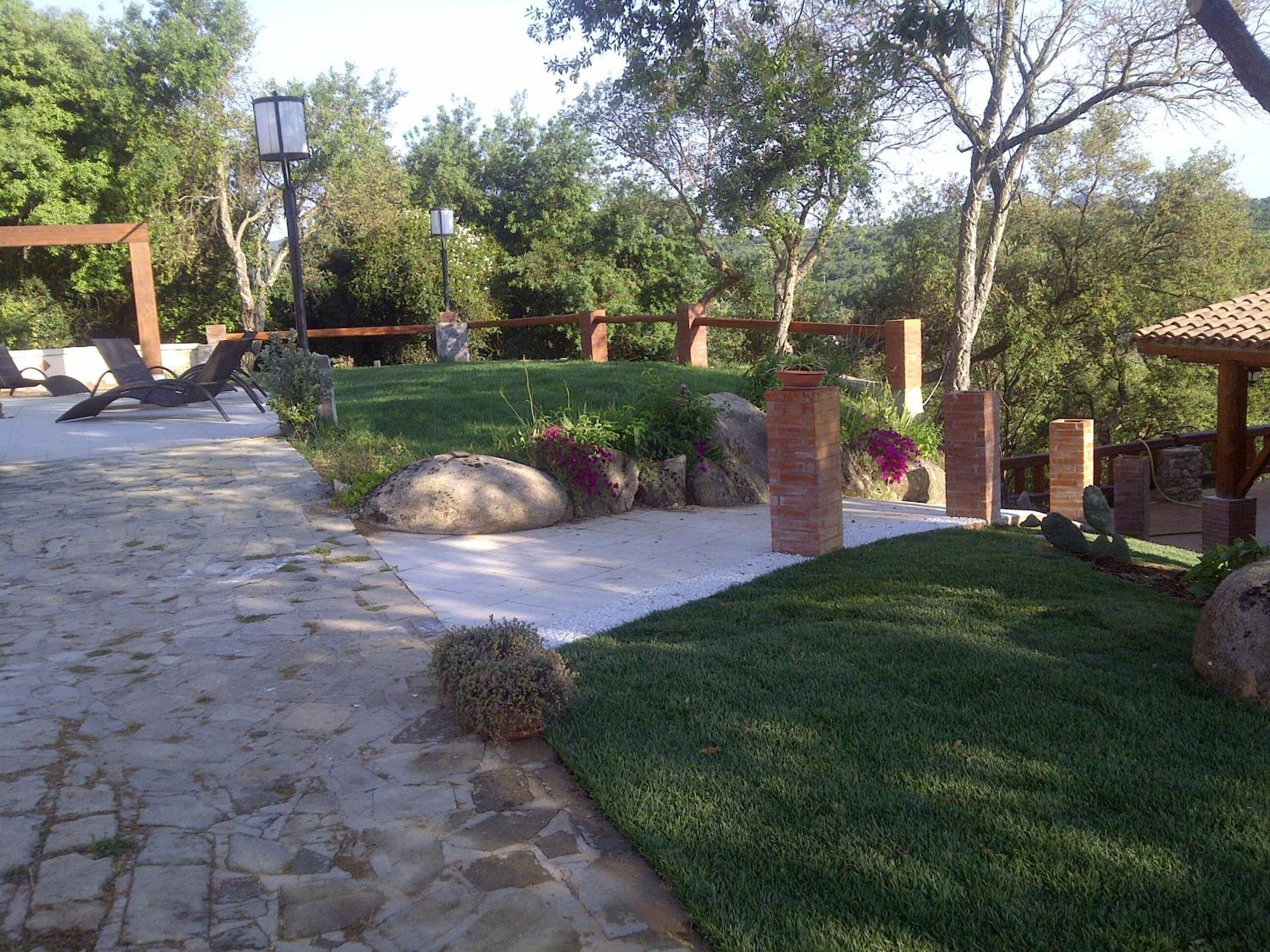 La Quercia Guest House อาร์บุส ภายนอก รูปภาพ