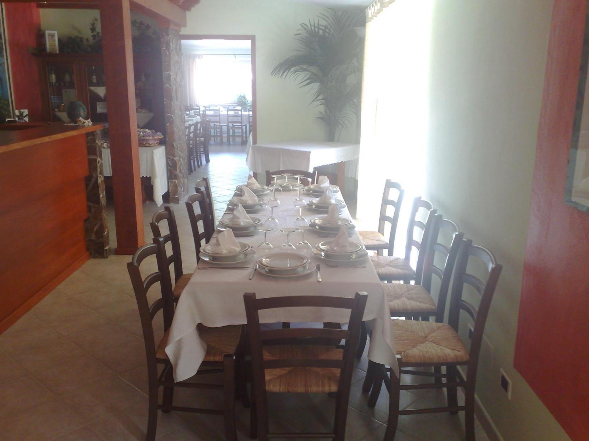 La Quercia Guest House อาร์บุส ภายนอก รูปภาพ